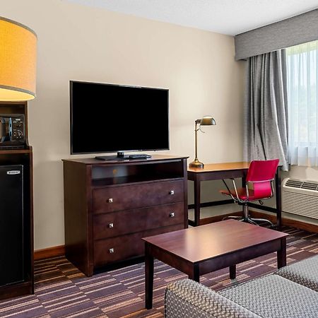 Best Western University Inn Urbana Exterior photo