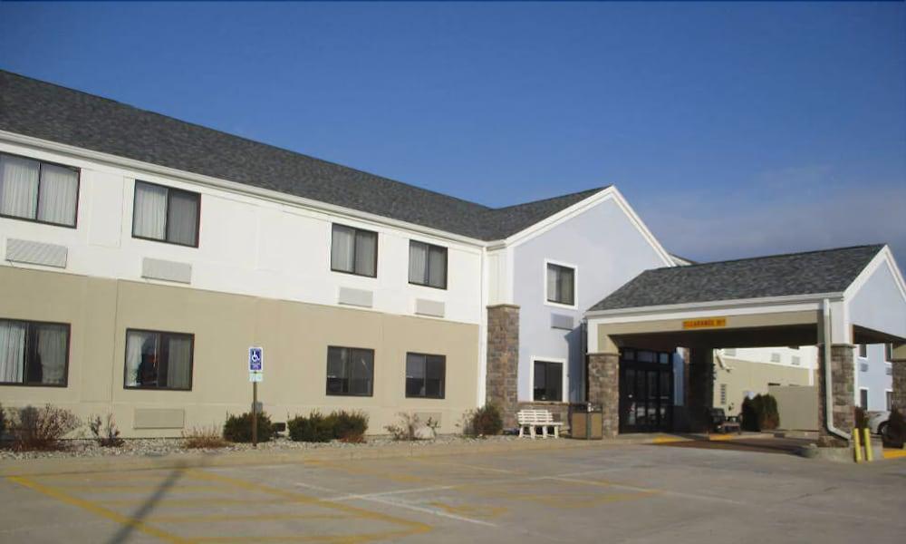 Best Western University Inn Urbana Exterior photo