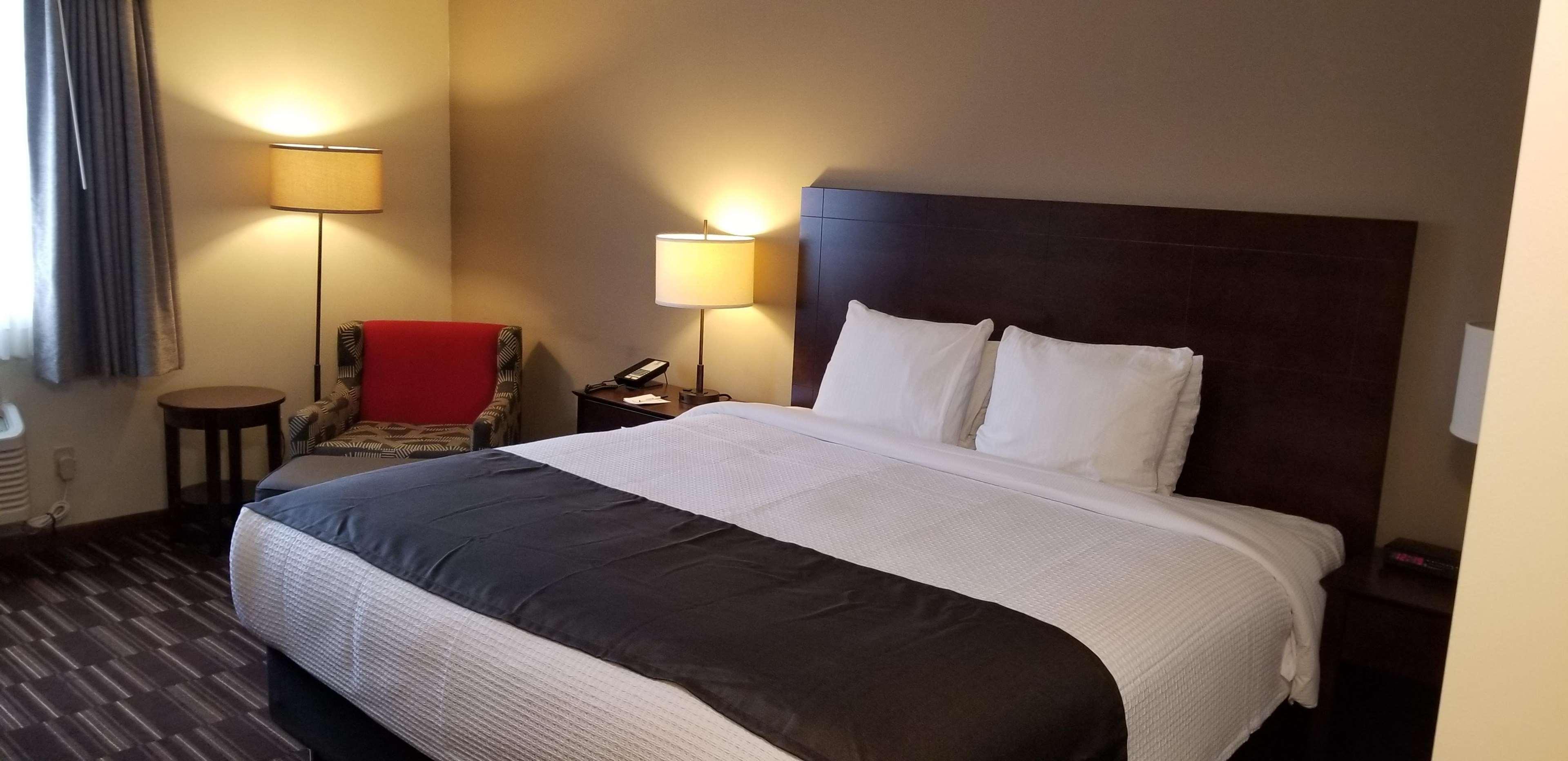 Best Western University Inn Urbana Exterior photo