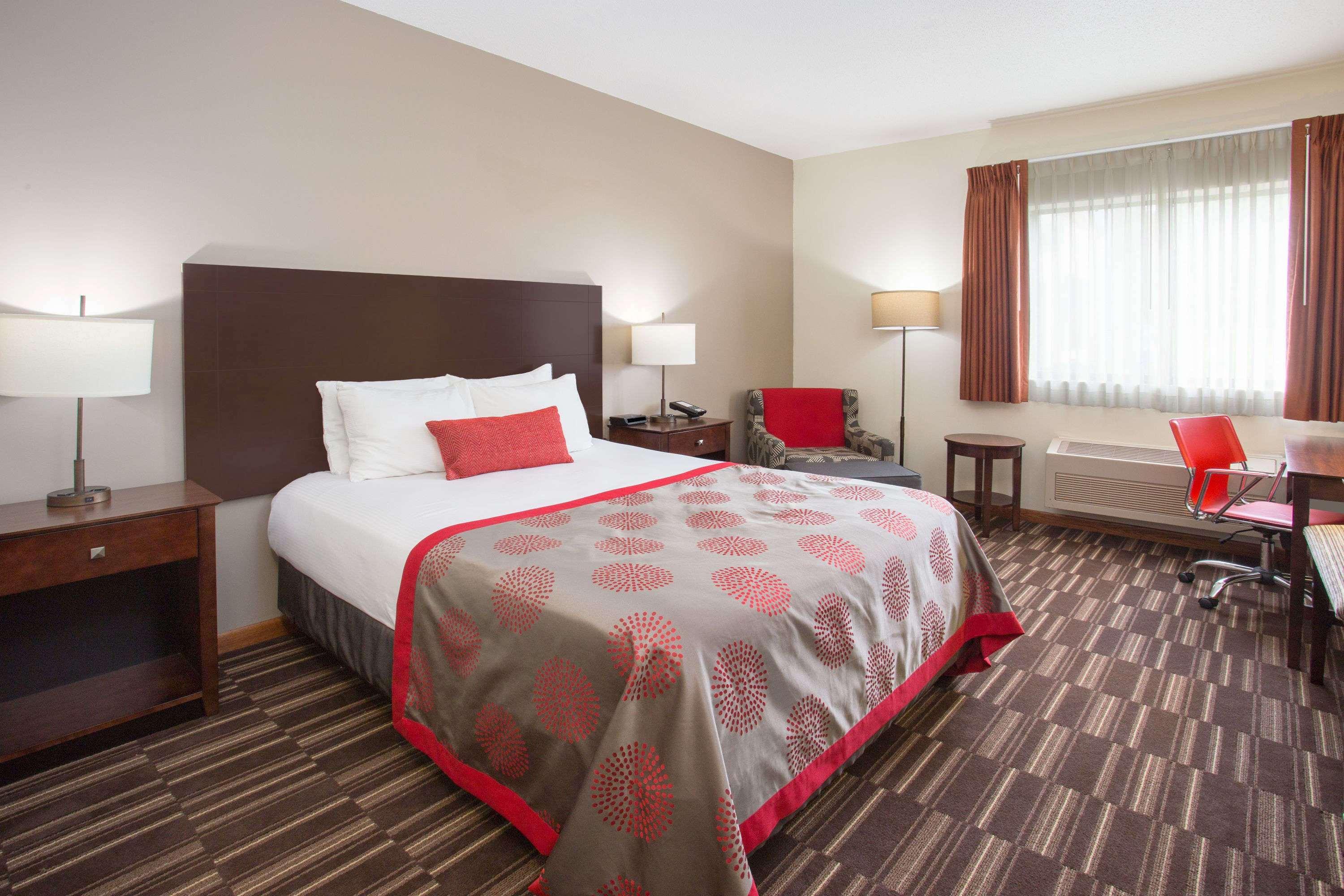 Best Western University Inn Urbana Exterior photo