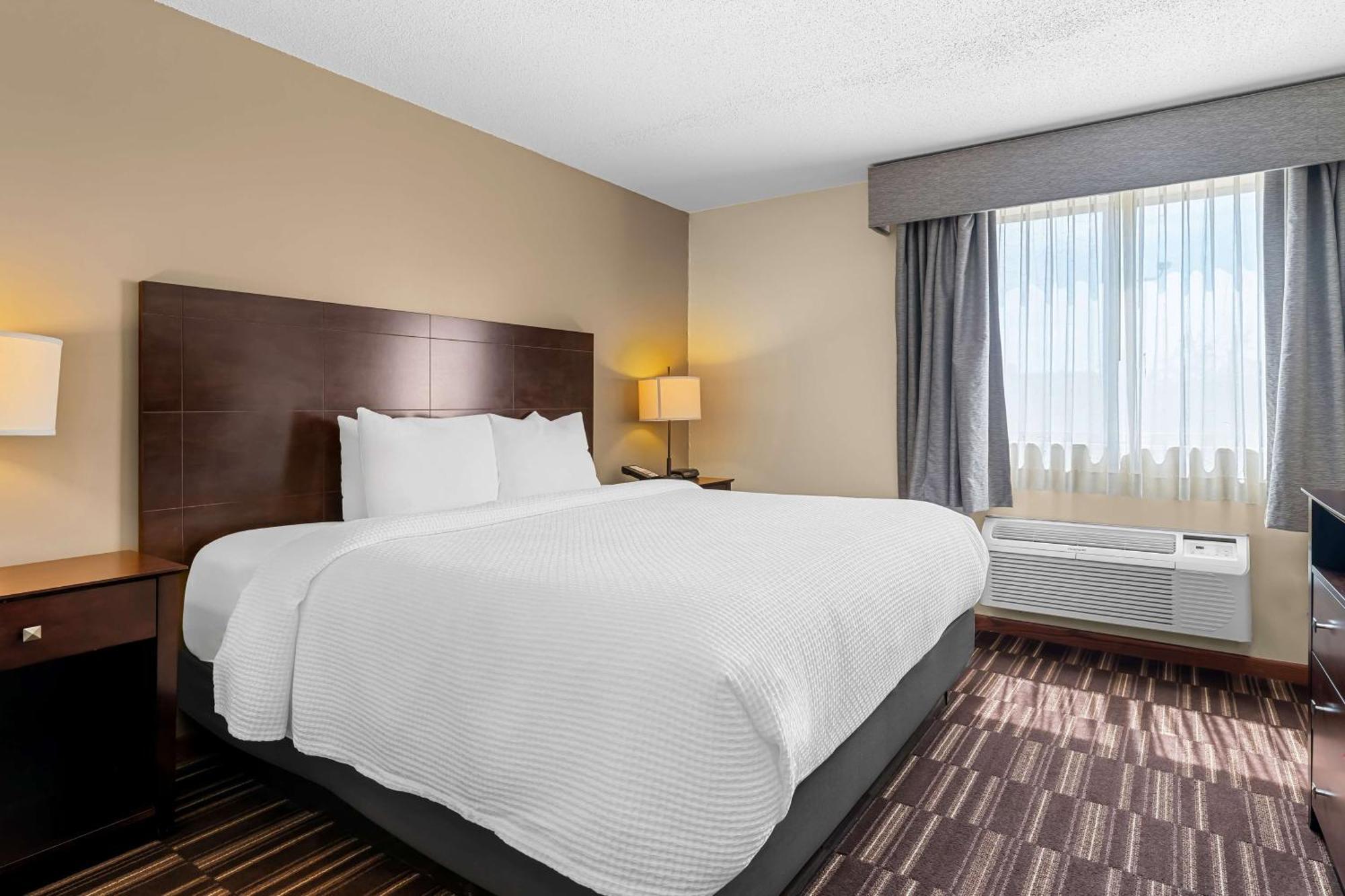 Best Western University Inn Urbana Exterior photo
